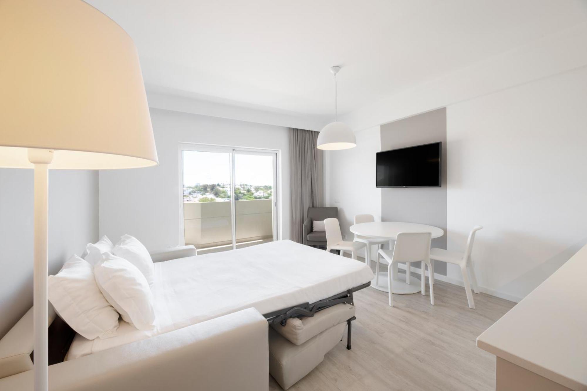 Alvormar Apartamentos Turisticos Δωμάτιο φωτογραφία